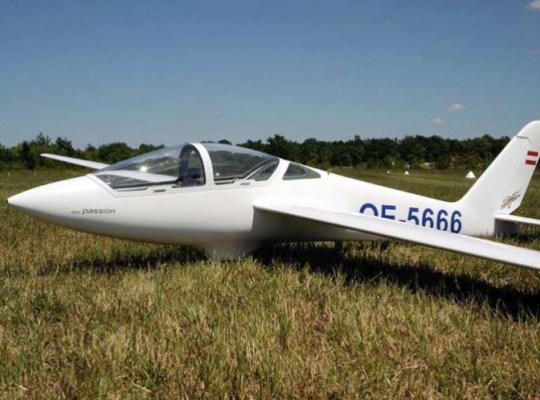TOPMODELcz Fox MDM1 4M Delux Semi Scale Glider
